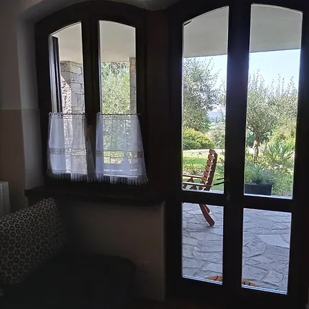 Villa In The Hills Between Two Lakes *